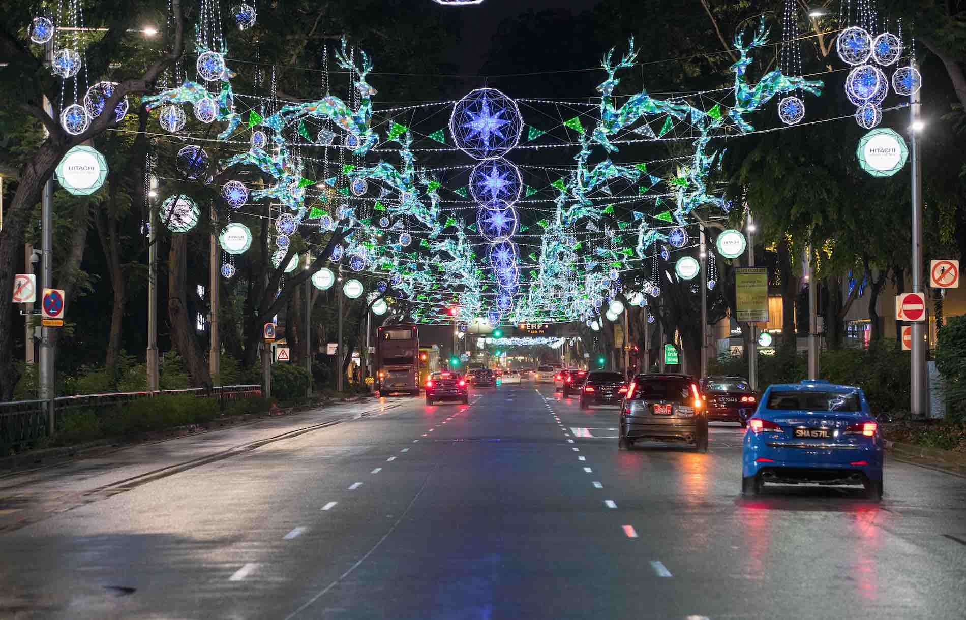 Orchard The Great Road Christmas Light Up 2016 AspirantSG royal albatross