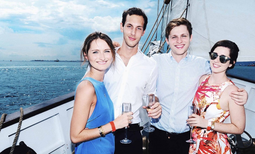 themed parties on yacht: royal albatross